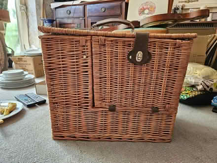 Photo of free Picnic basket (Riddlesdown CR8) #4