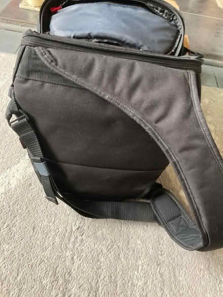 Photo of free Tamrac Velocity Camera Bag (Queens Park) #4