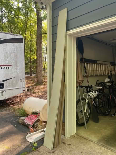 Photo of free Masonite siding (Stratford Hills (ForestHillAv)) #2