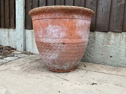 Photo of free Large Terracotta Flower Pot (Hertford SG14) #1