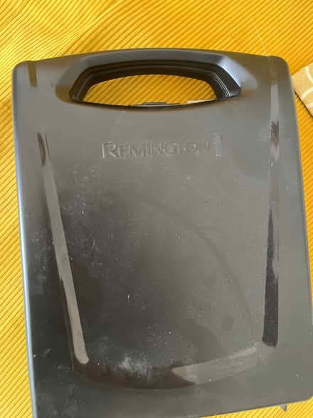 Photo of free Remington shaving set (Kennington) #3