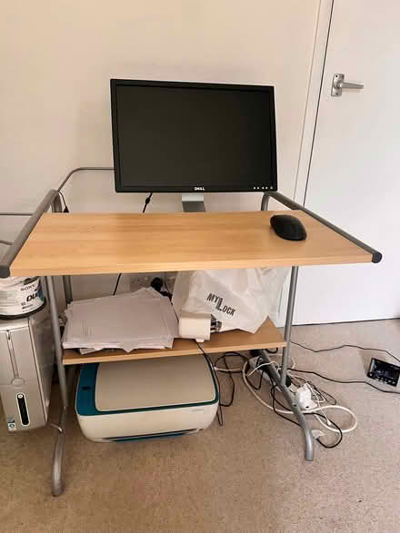 Photo of free 2 x 1980’s Habitat chairs. 1 computer table. (NW2) #3