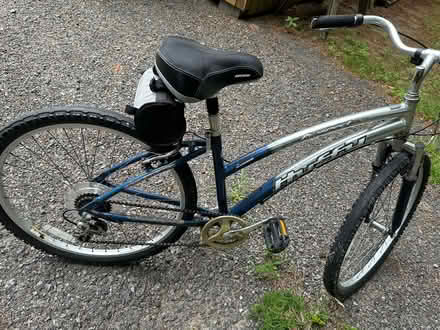 Photo of free Huffy bike (Route 3A Hudson New Hampshire) #2