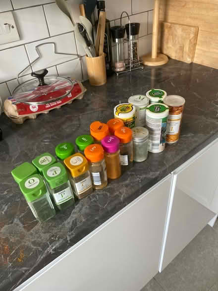 Photo of free Spice containers (Ig102lz) #1
