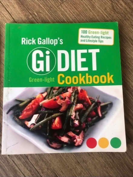 Photo of free Gi Diet Books x 2 π (Cheshunt En8) #3