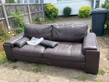 Photo of free Sofa (NW7) #1