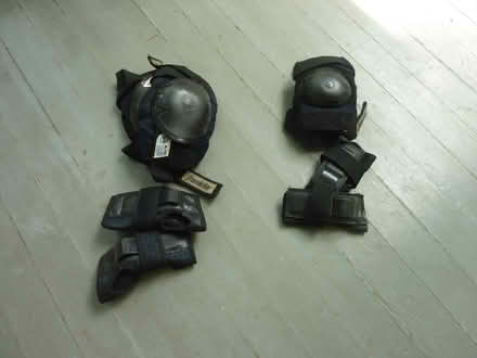 Photo of free wrist and knee protectors (North Plainfield) #1