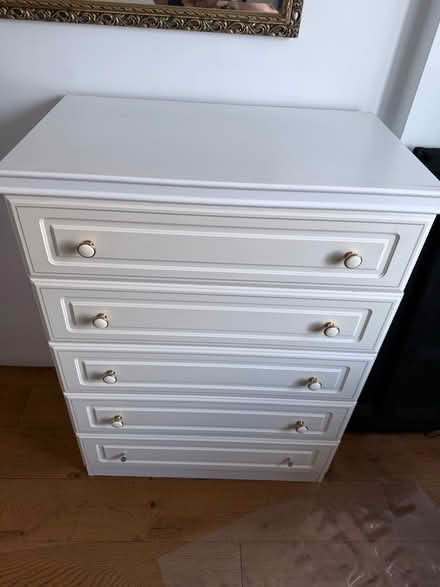 Photo of free Chest of drawers (TW4) #1