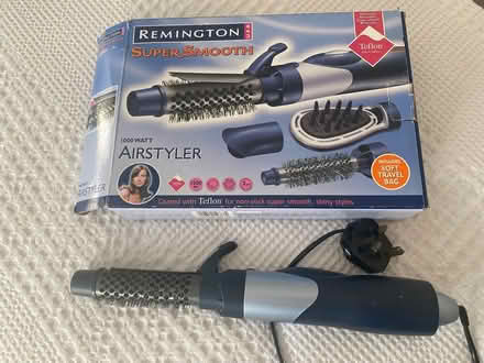 Photo of free Hot brush (Cheshunt EN7) #1