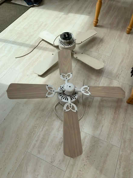 Photo of free Ceiling fans (BR40HX) #1