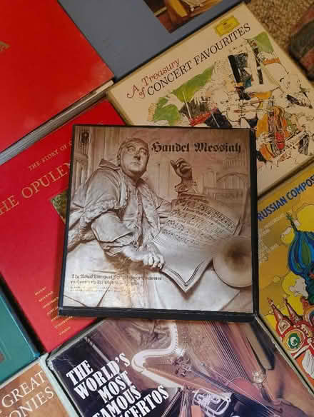 Photo of free 13 Vinyl Record Box Sets Classic & Opera (Cemmaes SY20) #4
