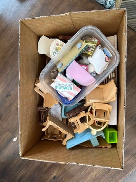 Photo of free Dolls House (Cheadle Hulme SK8) #3