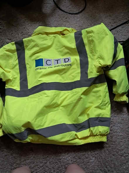 Photo of free Hi viz jacket, medium (Rochester ME1) #2