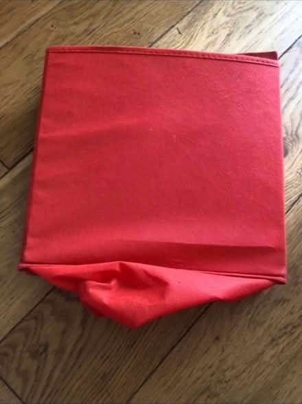 Photo of free Cube storage box (Cheshunt En8) #3