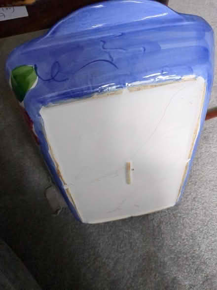 Photo of free Baking dish (Shepherds Bush W12) #3
