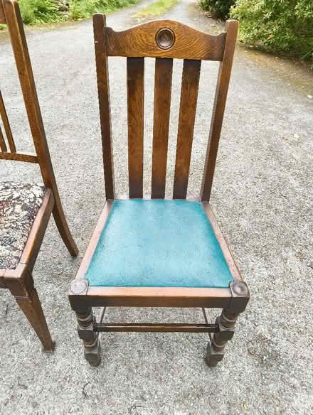 Photo of free 4 x Solid Dining Chairs (Cemmaes SY20) #3