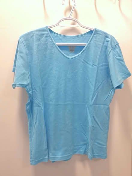 Photo of free Stanfield’s T-shirt XL (Dow’s Lake) #1
