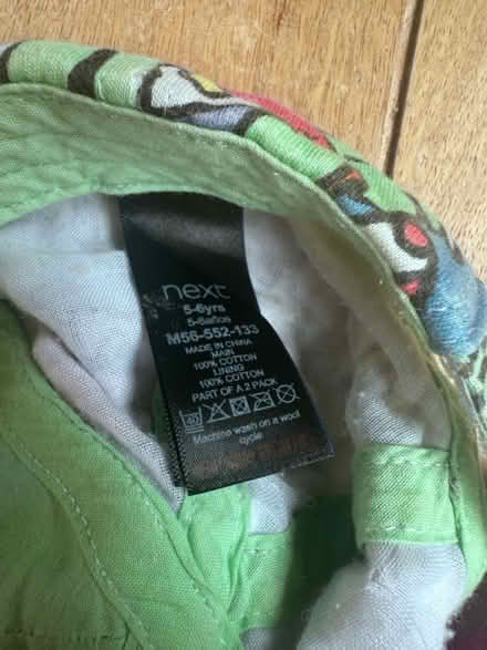 Photo of free X2 children’s caps (Carnforth LA5) #4