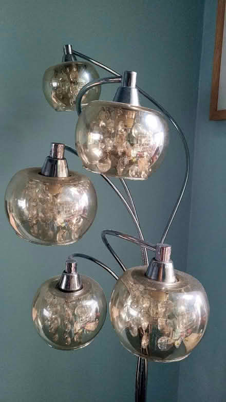 Photo of free halogen chandelier standard lamp (Morden (near Ravensbury Park)) #2