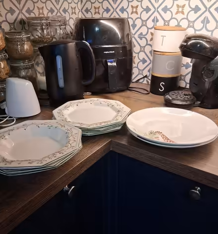 Photo of free Bowls and plates (HX6 Sowerby bridge) #1