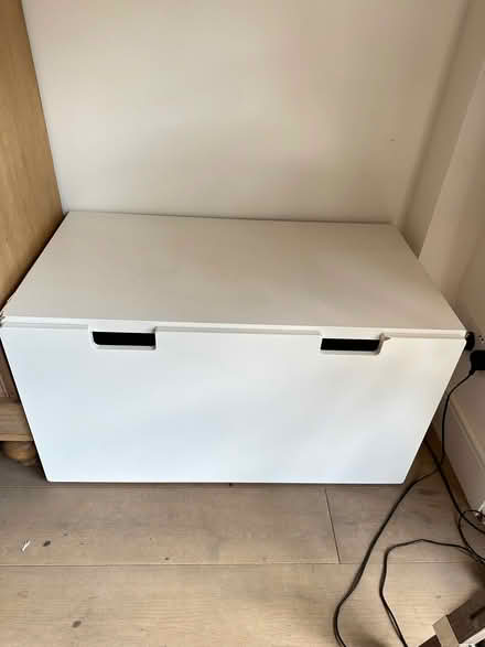 Photo of free white cupboard/ drawer (Lower Shiplake RG9) #1