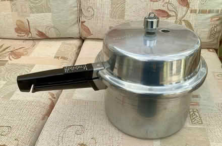 Photo of free Prestige Pressure Cooker (Hawley GU17) #1