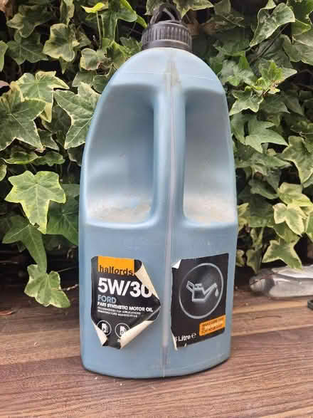 Photo of free Motor oil (Ealing W13) #1