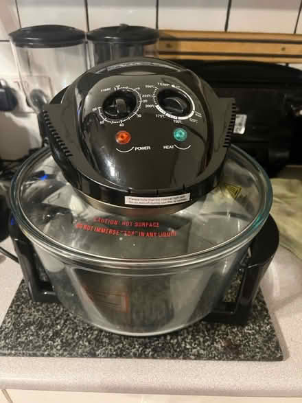 Photo of free Halogen oven (Long ditton) #4
