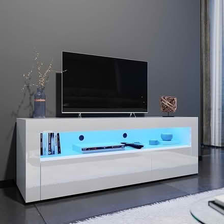 Photo of White Led High Gloss Tv Stand (Canning Town E16) #1