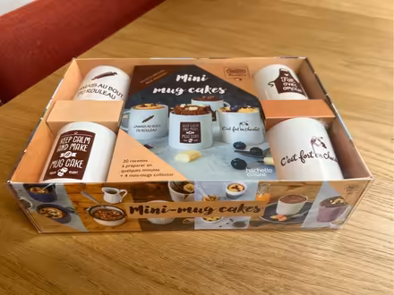 Photo of free Baking set (Longford GL2) #1
