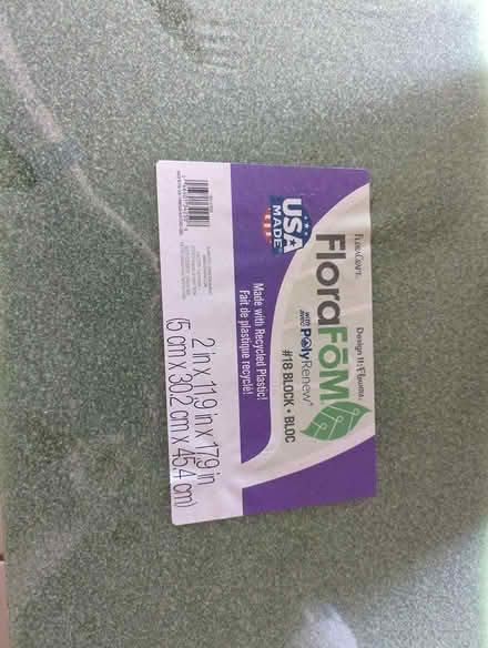 Photo of free Floral foam block (green) (Larkspur) #1