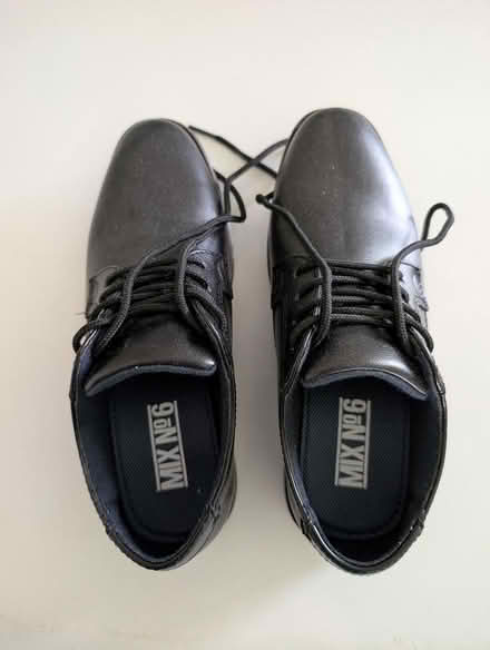 Photo of free children's dress shoes (Hopewell Junction) #1