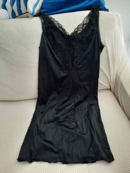Photo of free Full slip, size Med (Hunt Club / McCarthy Rd.) #1