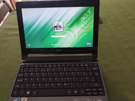 Photo of free Acer Aspire One Netbook (Chells Manor SG1) #2