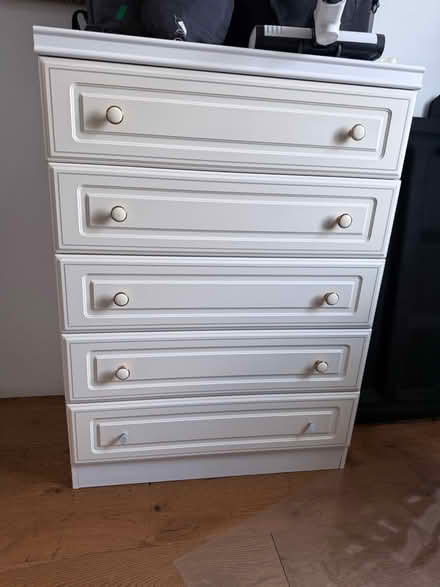 Photo of free Chest of drawers (TW4) #2