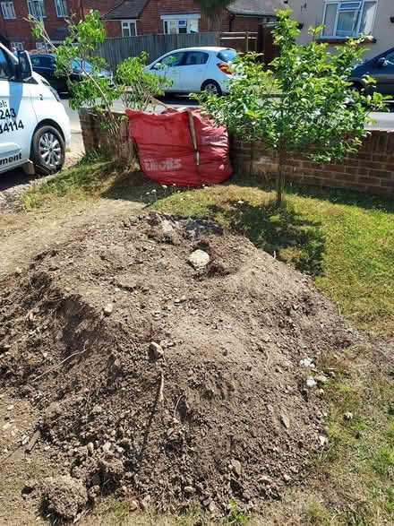 Photo of free soil (Waterlooville PO7) #1