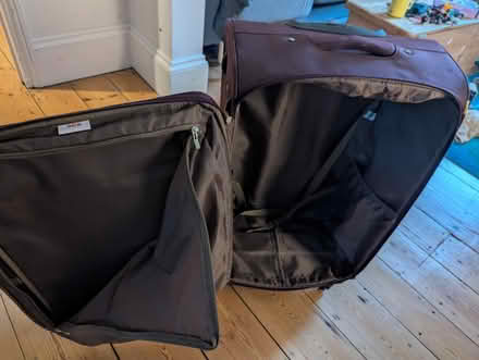 Photo of free Large suitcase (Fiveways BN1) #3