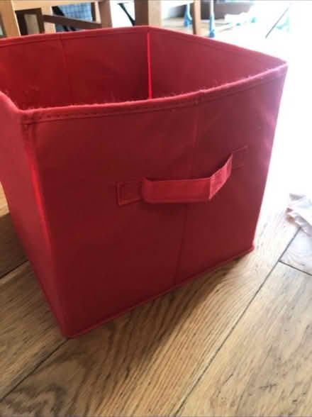 Photo of free Cube storage box (Cheshunt En8) #2