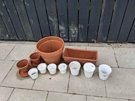 Photo of free 11 Ceramic plant pots (different sizes) (BT8) #1