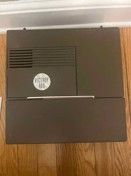 Photo of free Viceroy Slide Projector (08846) #1