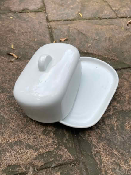 Photo of free Butter dish (Hazel Grove SK7) #1
