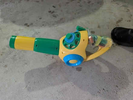 Photo of free bubble blower (Hopewell Junction) #1