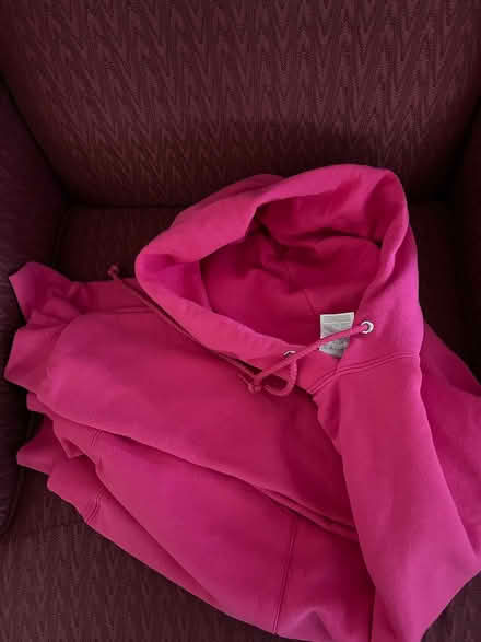 Photo of free Hot pink XL hoodie (Kings Contrivance, Columbia) #1