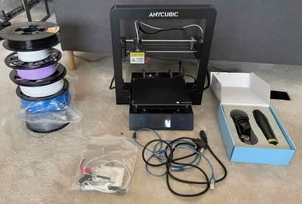 Photo of free 3D printer, 3D pen, filament reels and cabling (Fleetville AL1) #1