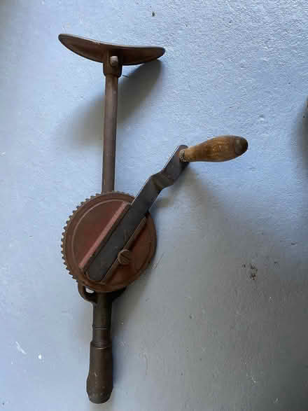 Photo of free Vintage Brace & Hand Chest/Shoulder Drill (Ness CH64) #3