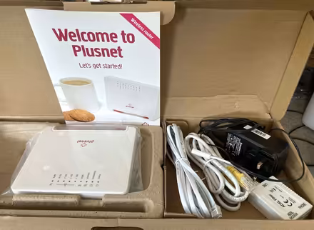 Photo of free PlusNet Router and Cables (Dormansland RH7) #1