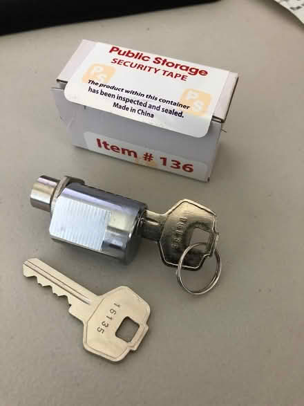 Photo of free Public Storage lock & keys (Sacramento - Edison Ave/Fulton) #1