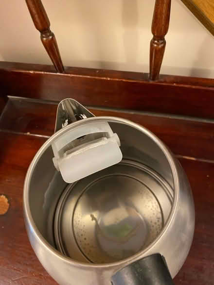 Photo of free Stainless electric kettle (Hurontario & Eglinton) #3