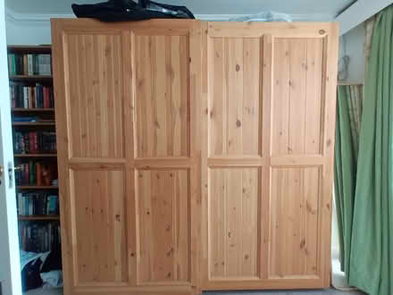 Photo of free Wardrobe with sliding doors (Woking GU22) #1