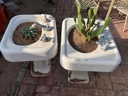 Photo of free Cast Iron Tubs and Sinks (Southtown) #2